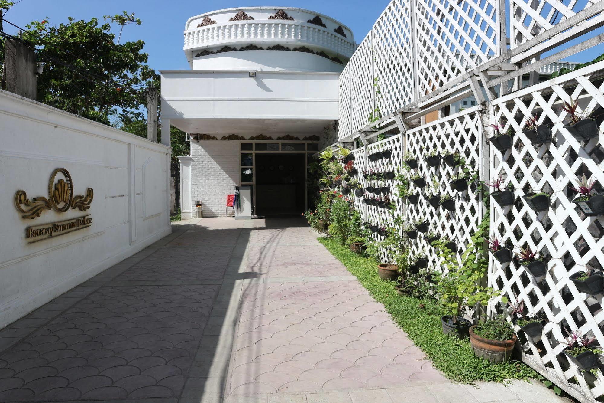 长滩岛夏季宫殿酒店 Balabag  外观 照片
